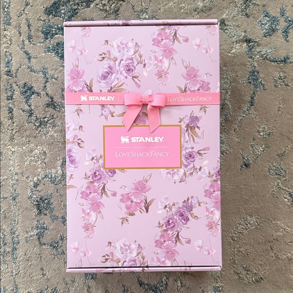 Stanley x Loveshackfancy 40oz Tumbler- Purple Floral - Picture 6 of 6